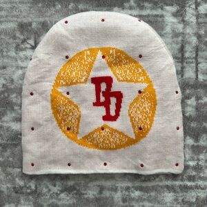 DD Star Knit Beanie - Cream and Gold